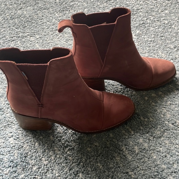Toms Esme boots size 7 - Picture 2 of 8